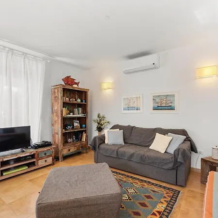 Tina's Garden 公寓