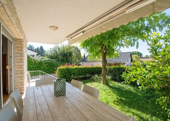 Tina's Garden 公寓